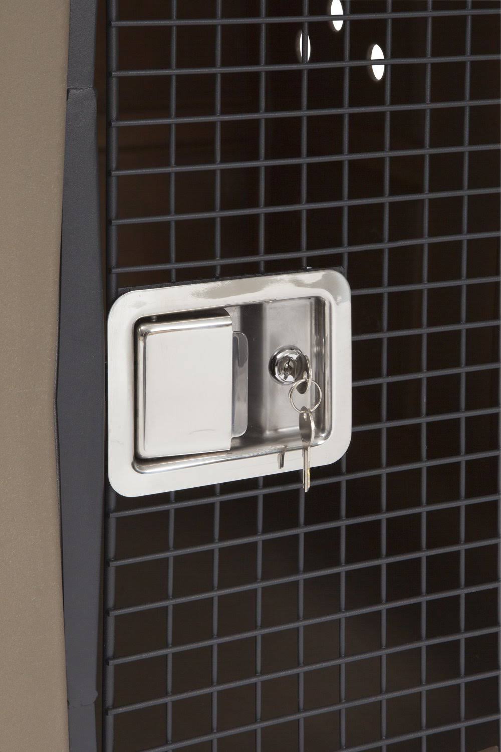 Blue Framed Door Kennel B763131
