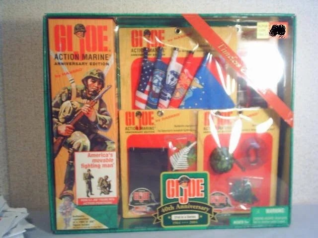 12 Gi Joe Action Marine and 4 Accessary Sets 40th Anniversary Figure K101