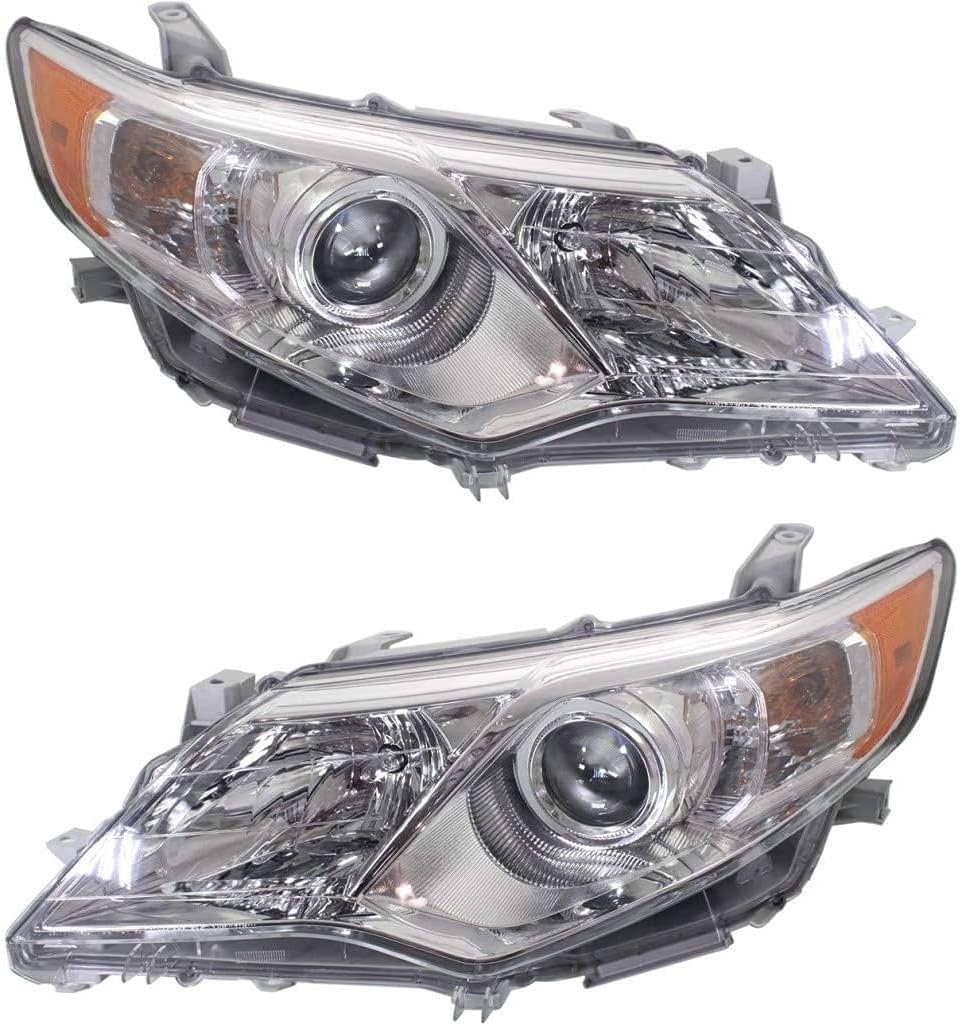 Head Light Assembly Pair with Bulbs Y8764