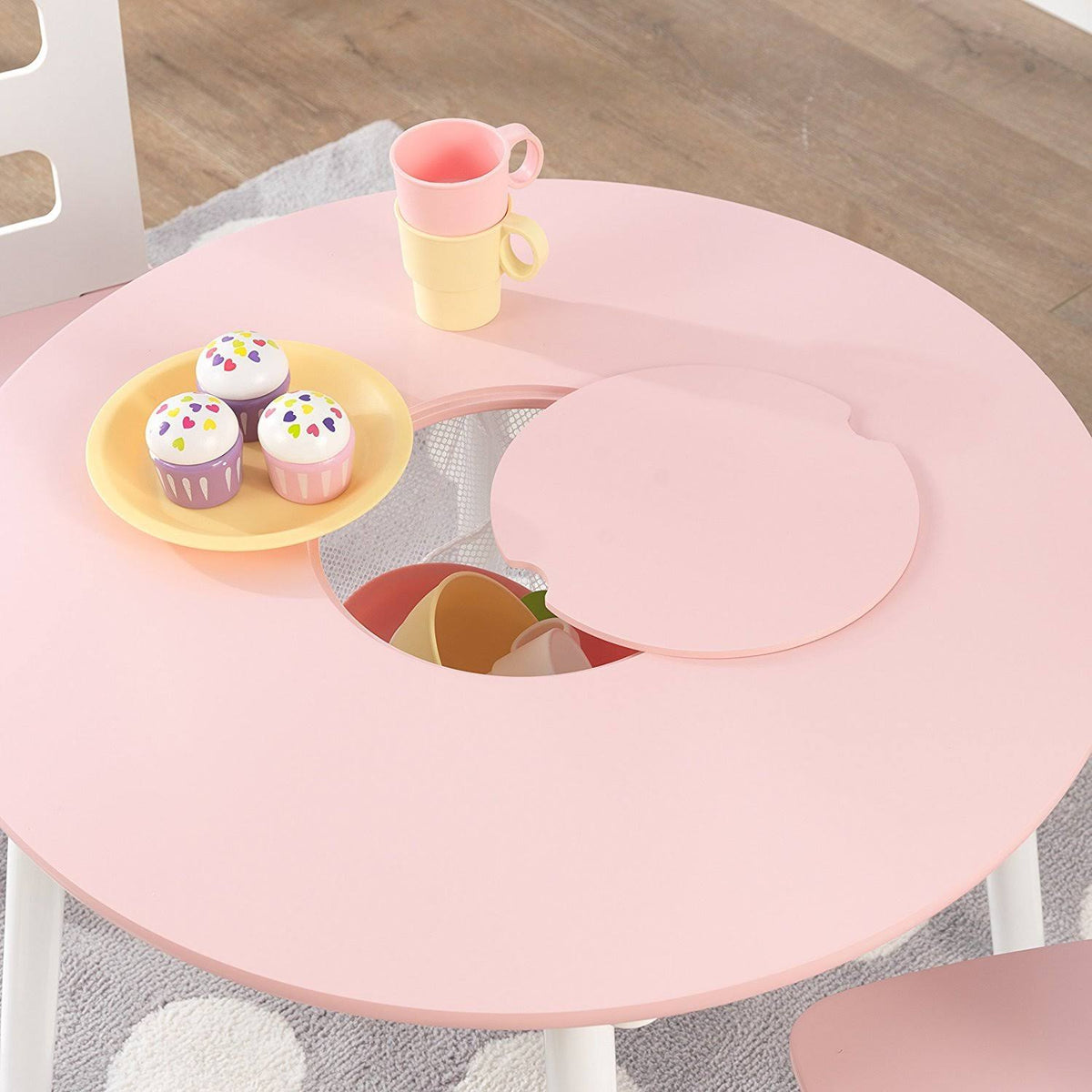 White Round Table and 2 Chair Set D9961