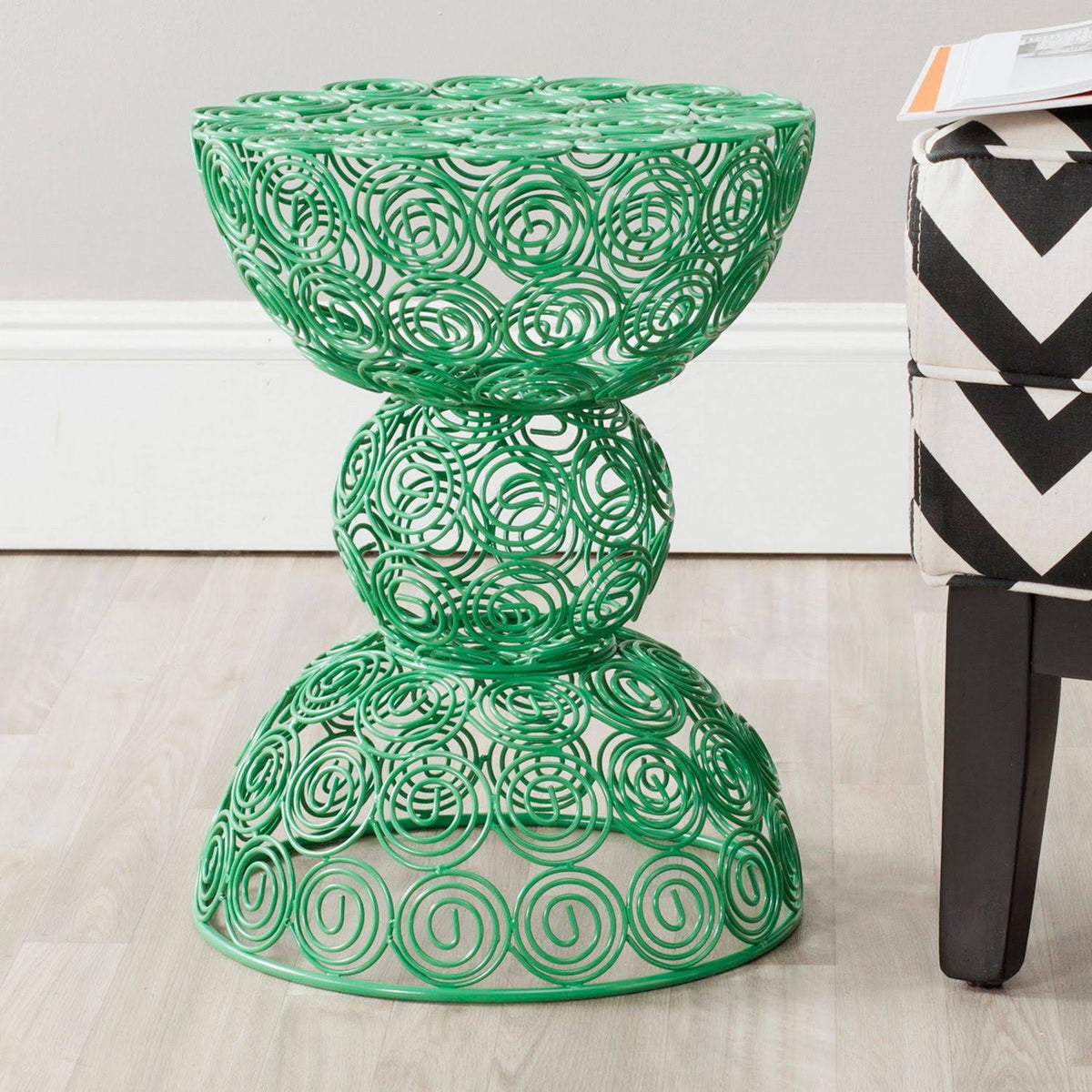 Green Iron Wire Stool I20431