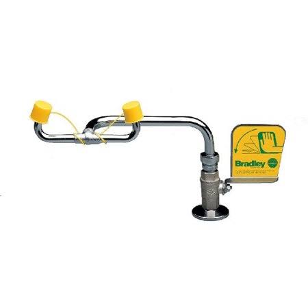 Laboratory Safety Eyewash, Right Hand Deck Mount, 0.4 GPM Water Flow H63930