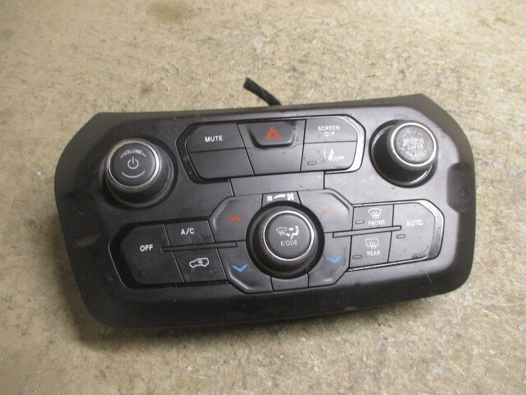 Pre-Owned Jeep Renegade Automatic Climate AC Heater Temperature Control B4265