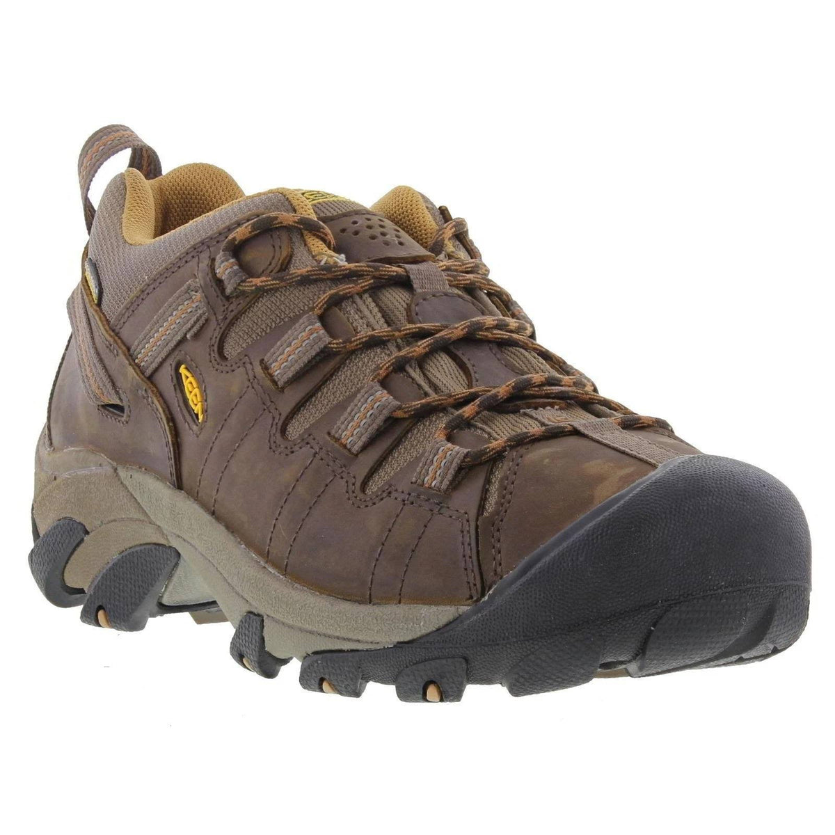 Cascade Brown Waterproof Hiking Shoes Y461896