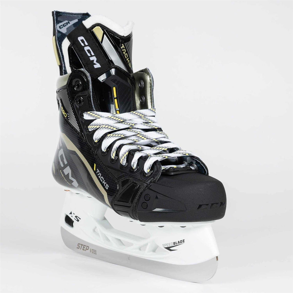 Ice Hockey Skates H2457