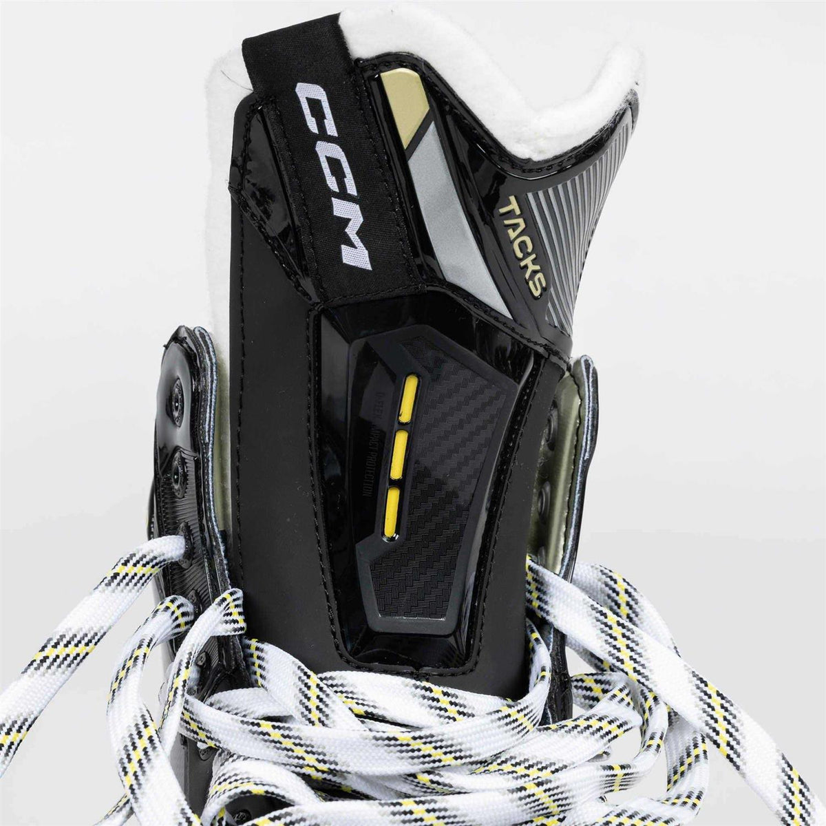 Ice Hockey Skates H2457