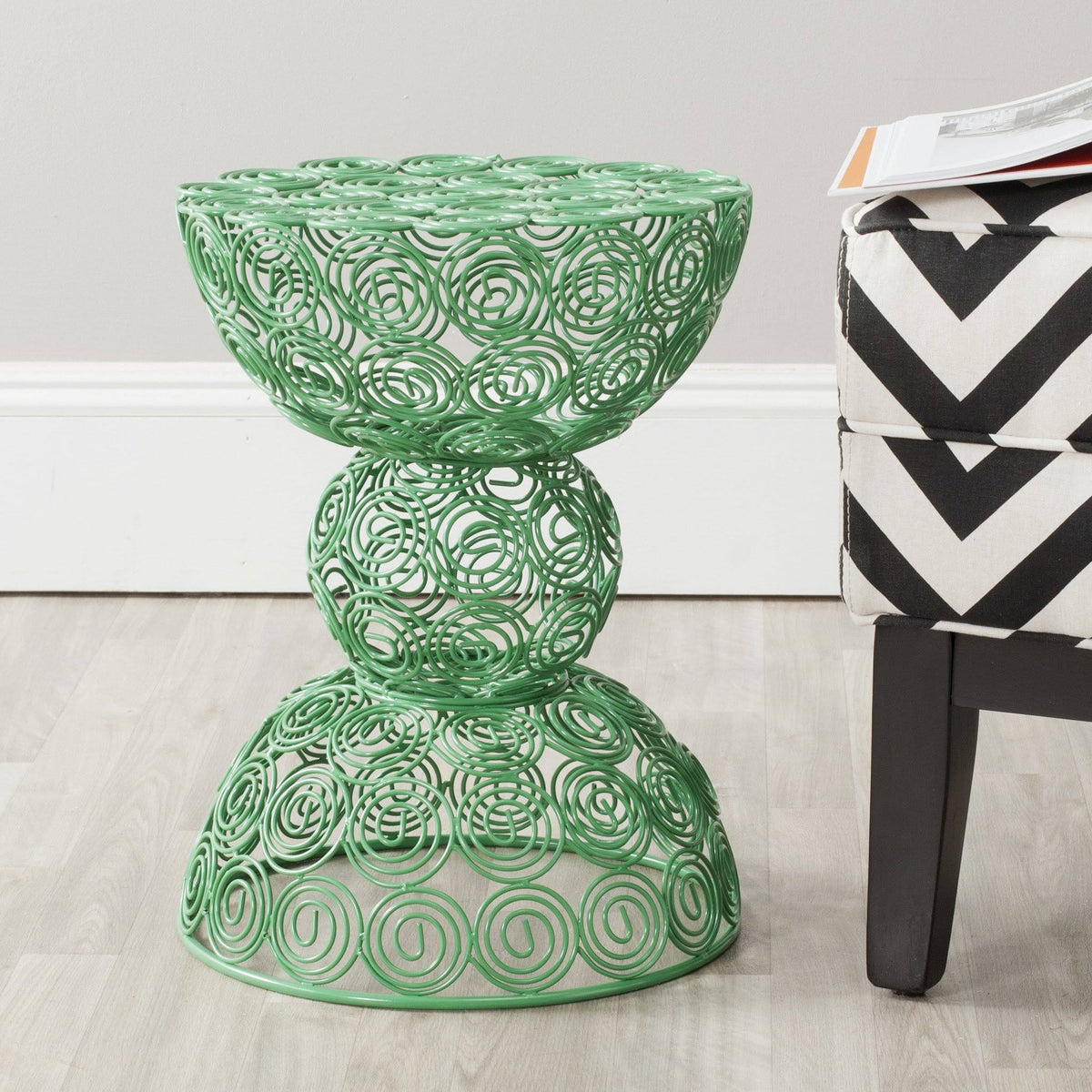 Green Iron Wire Stool I20431