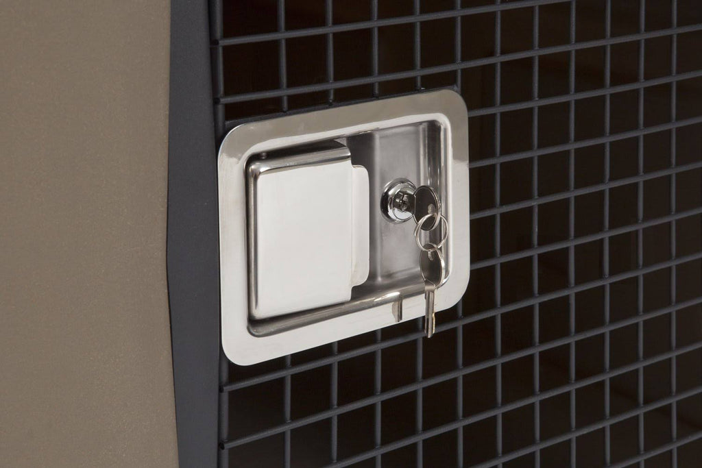Blue Framed Door Kennel B763131