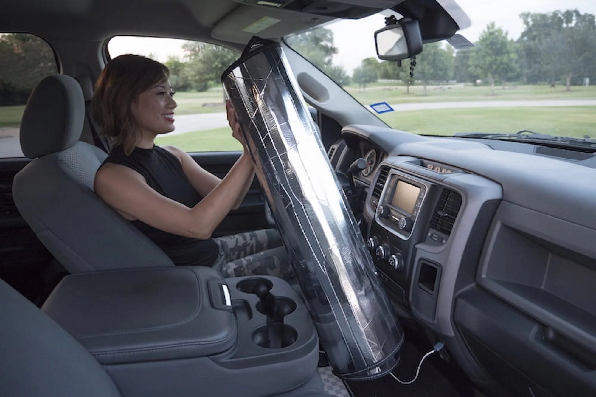 Custom Fit Windshield Sunshade O705